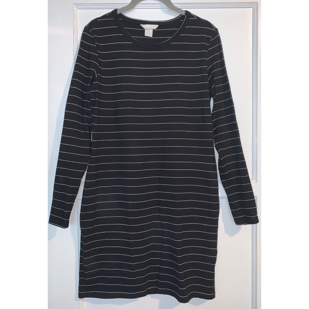 Basic black white striped long sleeve mini dress M